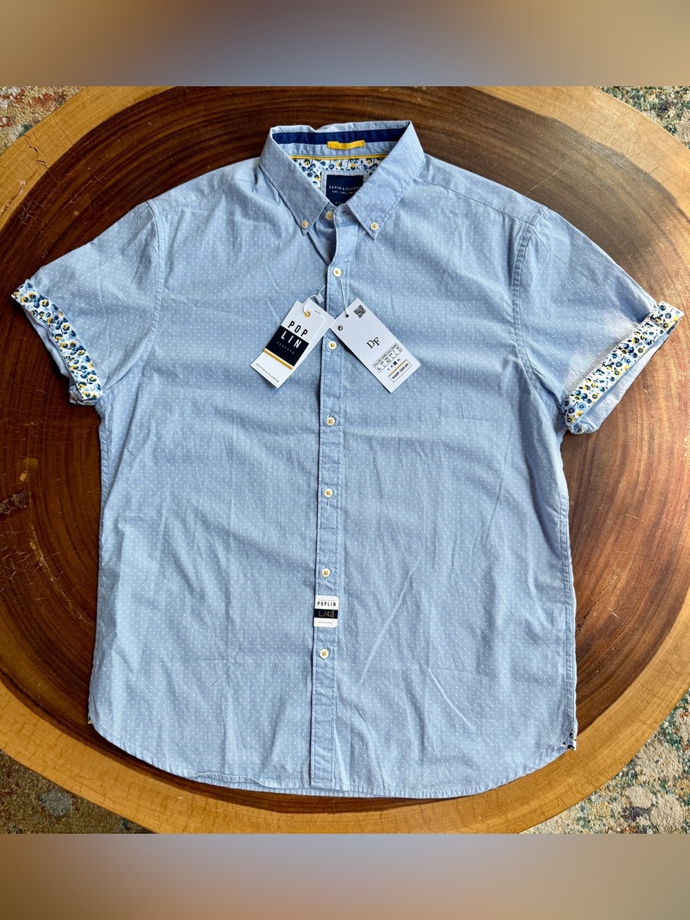 NWT Denim & Flower Light Blue Short-Sleeve Button-Down with Floral Trim